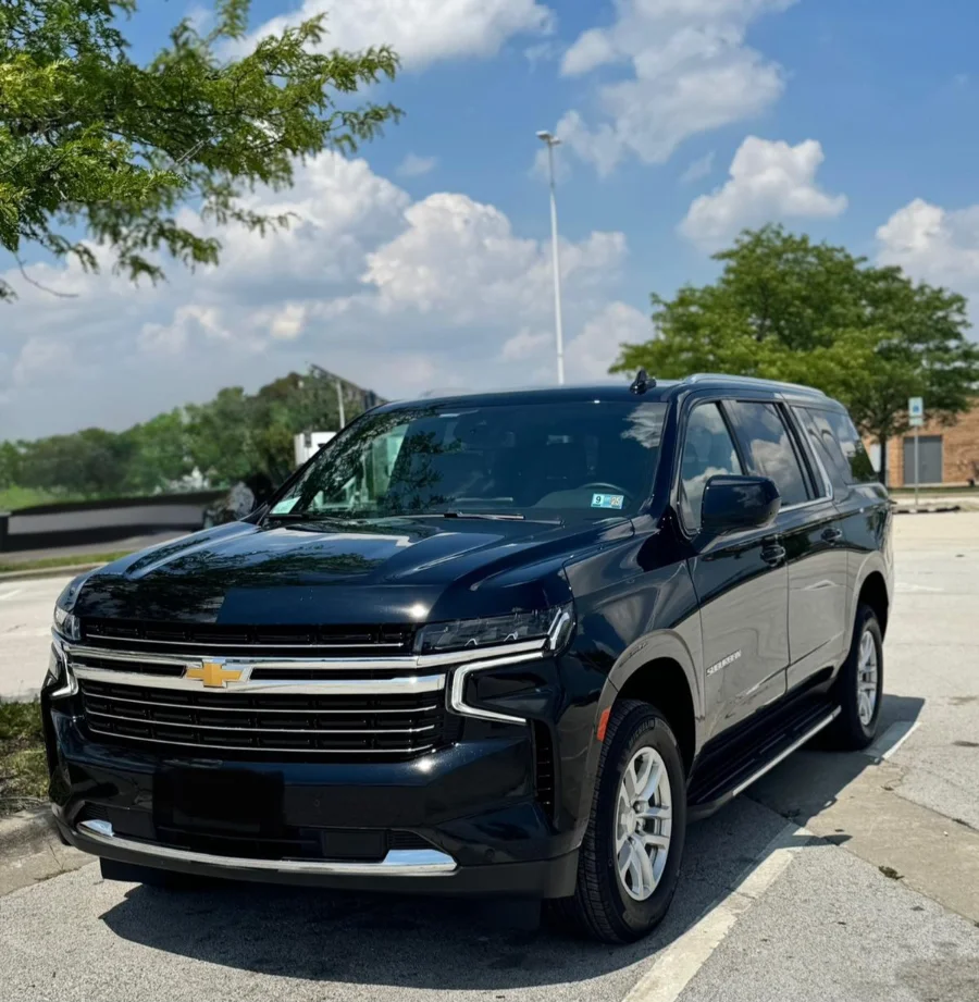 Black Full-Size SUV 7 Passengers